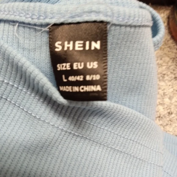 SHEIN - Picture 3 of 3